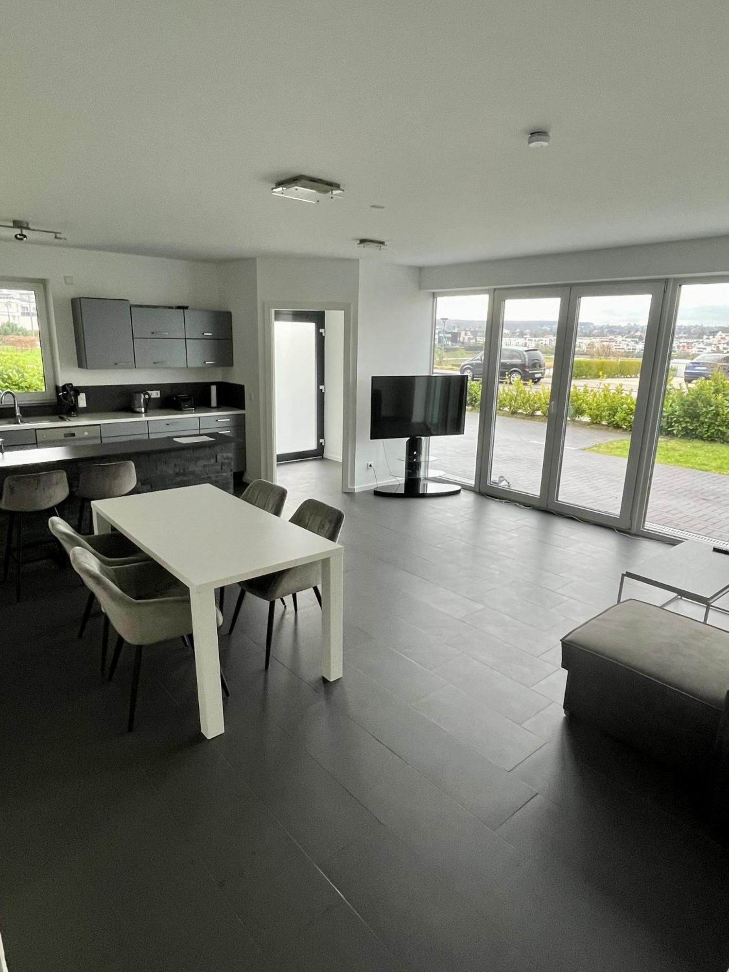 Luxuswohnung Direkt Am Phoenixsee Dortmund Esterno foto
